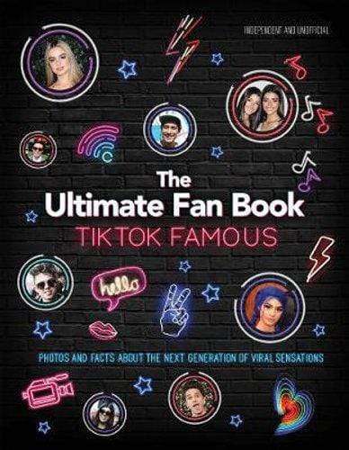 The Ultimate Fan Book - Readers Warehouse